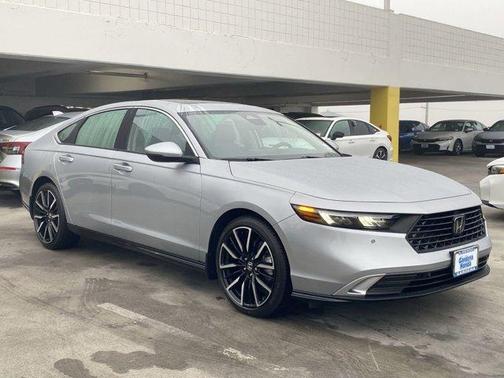 2025 Honda Accord Hybrid Touring