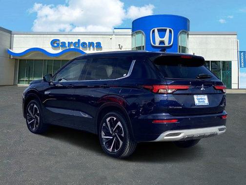 2023 Mitsubishi Outlander PHEV SEL