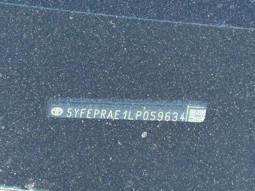 CELESTITE 2020 Toyota Corolla LE