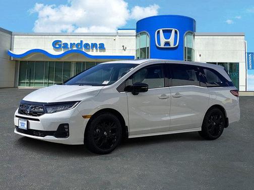 Platinum White Pearl 2026 Honda Odyssey Sport-L