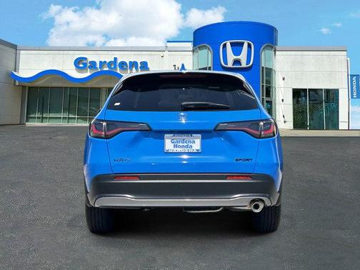 Boost Blue Pearl 2027 Honda HR-V Sport