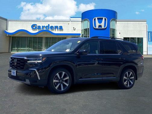 2023 Honda Pilot Touring