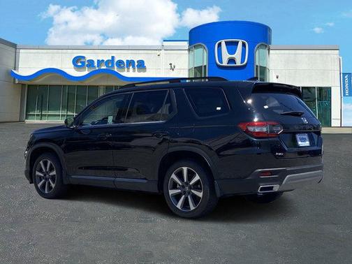 2023 Honda Pilot Touring