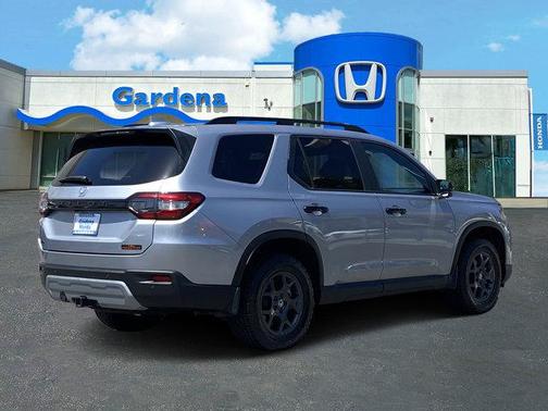 2023 Honda Pilot TrailSport
