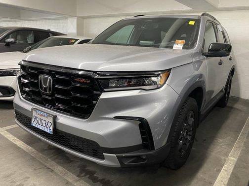 2023 Honda Pilot TrailSport
