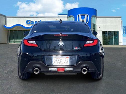 2025 Toyota GR86 Base