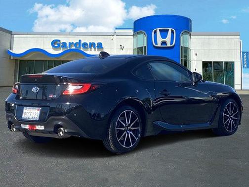 2025 Toyota GR86 Base