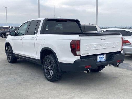 2025 Honda Ridgeline Sport
