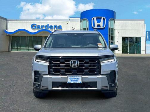 Solar Silver Metallic 2026 Honda Pilot EX-L
