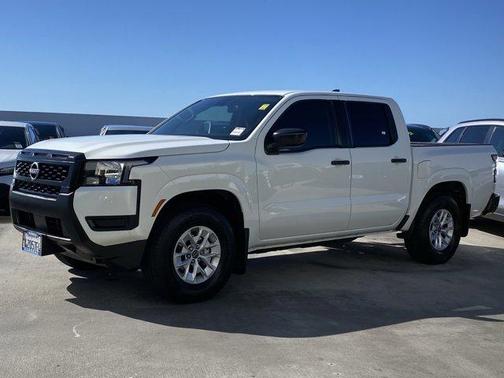 2025 Nissan Frontier S