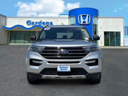 Silver Metallic 2023 Ford Explorer XLT