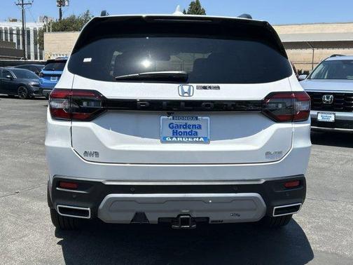 2025 Honda Pilot Elite