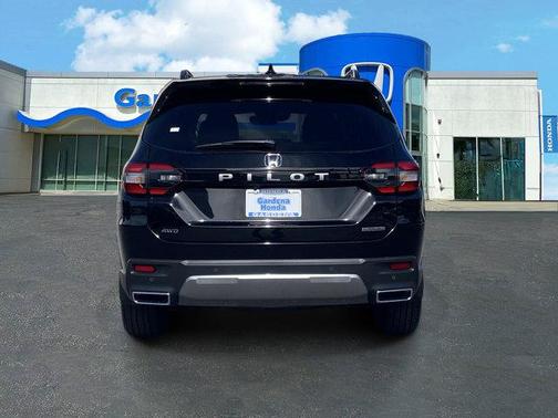 2026 Honda Pilot Touring