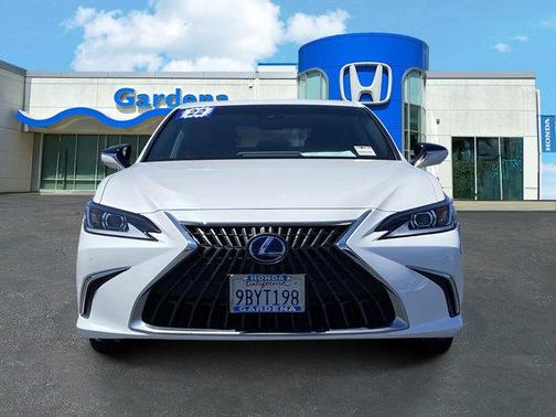 2022 Lexus ES 300h 300H