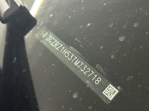 Crystal Black Pearl 2026 Honda HR-V Sport
