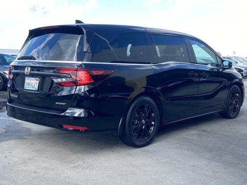 2024 Honda Odyssey Sport