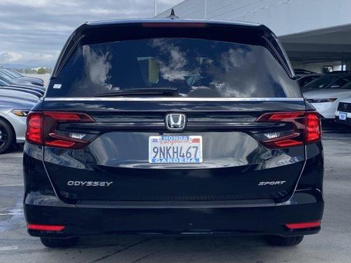 2024 Honda Odyssey Sport