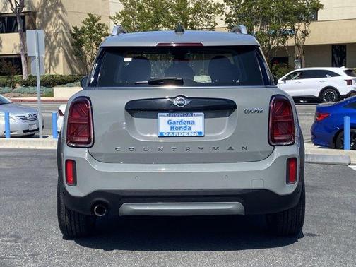 2022 MINI Countryman Oxford Edition