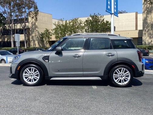 2022 MINI Countryman Oxford Edition