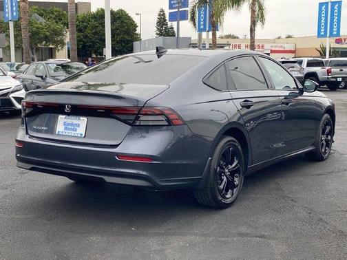 2025 Honda Accord SE