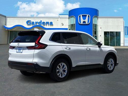 Platinum White Pearl 2026 Honda CR-V LX
