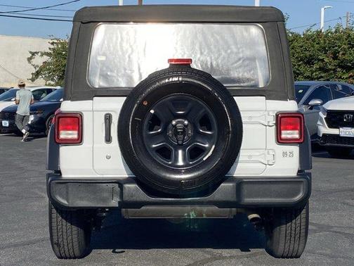 2023 Jeep Wrangler Sport