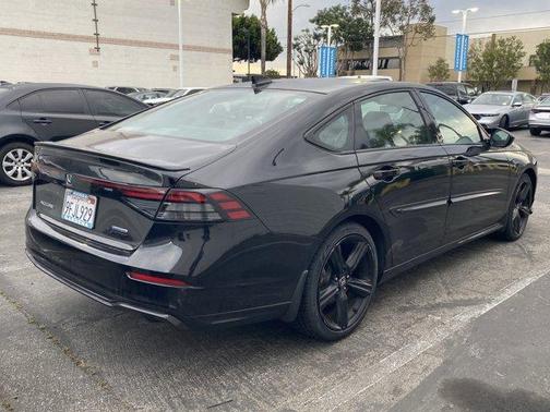 Crystal Black Pearl 2023 Honda Accord Hybrid Sport-L