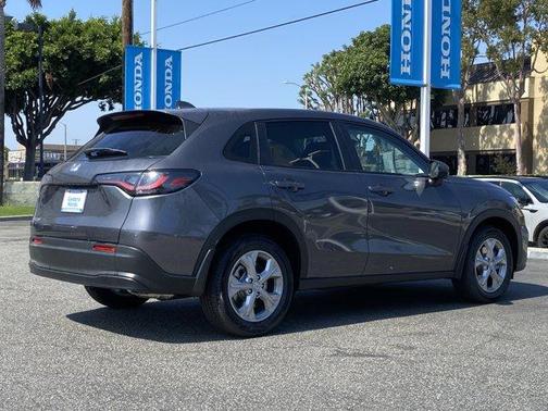 2025 Honda HR-V LX