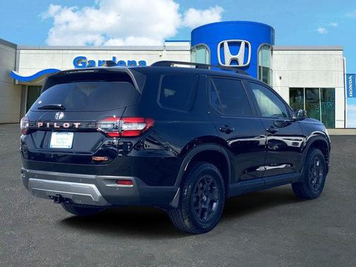 2026 Honda Pilot TrailSport