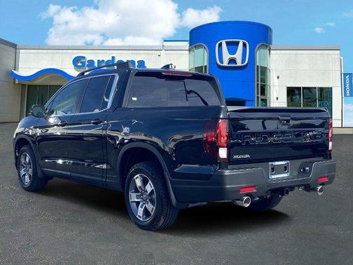 Crystal Black Pearl 2026 Honda Ridgeline RTL