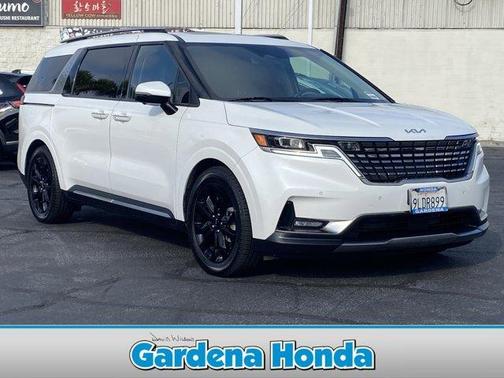 Snow White Pearl 2024 Kia Carnival SX Prestige