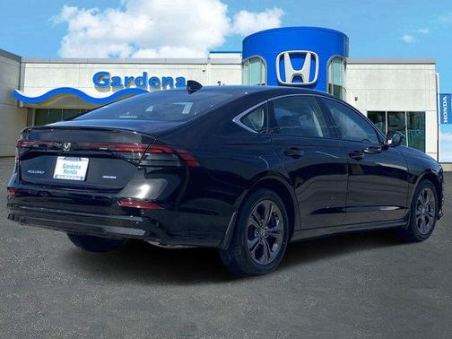 Crystal Black Pearl 2026 Honda Accord Hybrid EX-L