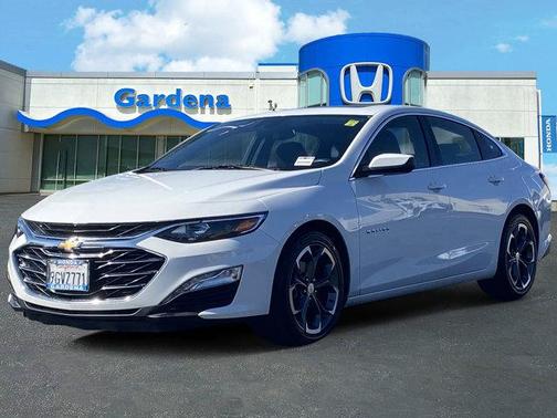 Summit White 2023 Chevrolet Malibu LT