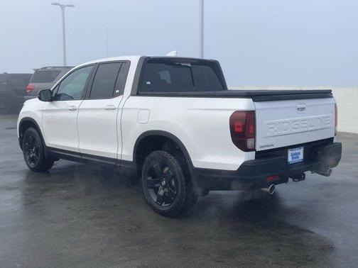 2025 Honda Ridgeline Black Edition