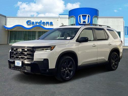Platinum White Pearl 2026 Honda Pilot Sport