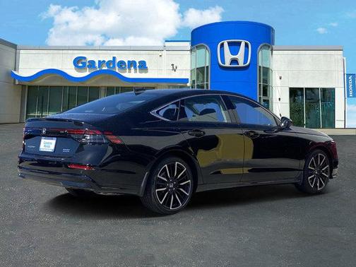 2025 Honda Accord Hybrid Touring