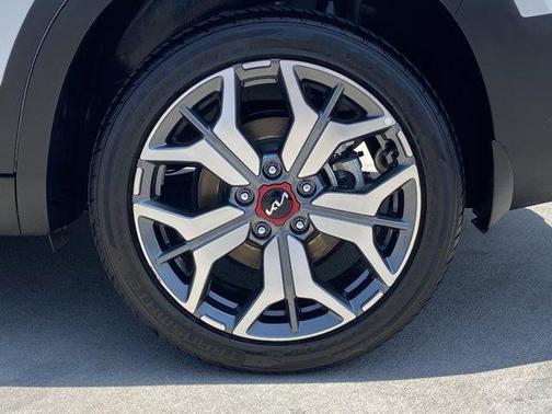 2023 Kia Seltos SX