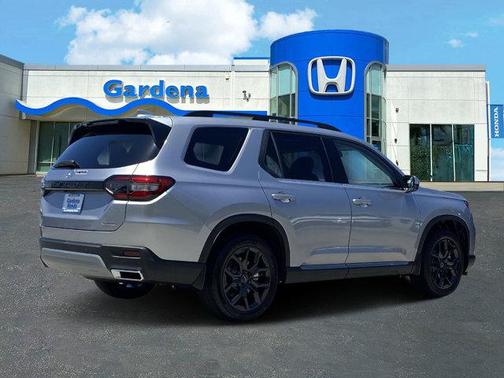2025 Honda Pilot Touring+