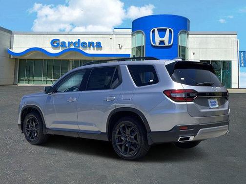 2025 Honda Pilot Touring+