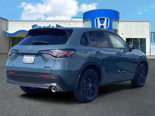 Pearl 2025 Honda HR-V Sport