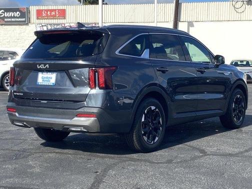 Gravity Gray 2024 Kia Sorento S