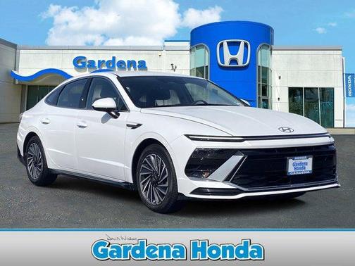 2025 Hyundai SONATA Hybrid SEL