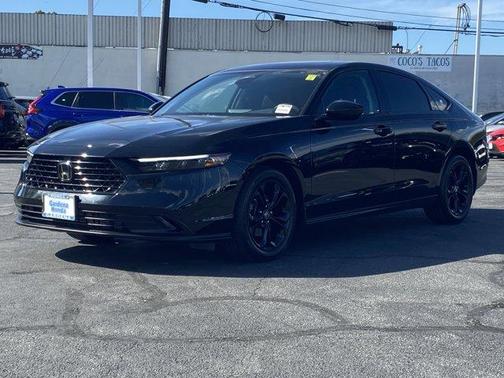 2025 Honda Accord SE