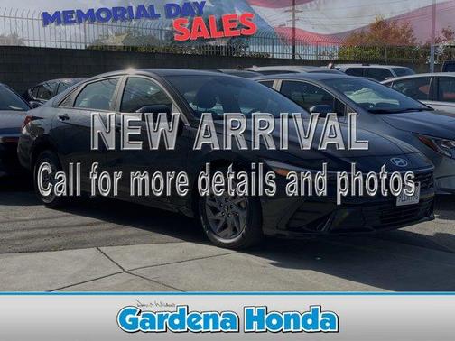 2024 Hyundai ELANTRA SEL