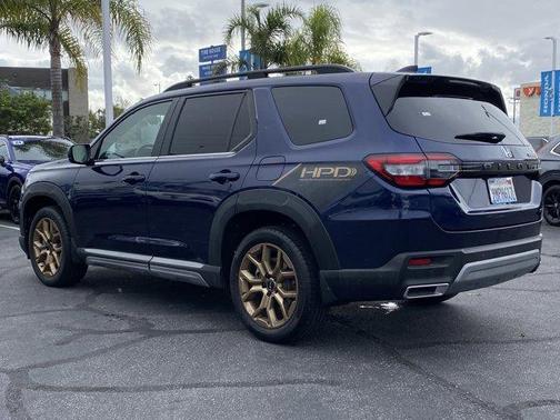 2024 Honda Pilot Touring