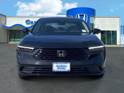 Crystal Black Pearl 2026 Honda Accord Hybrid EX-L