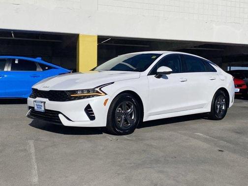 2023 Kia K5 LXS
