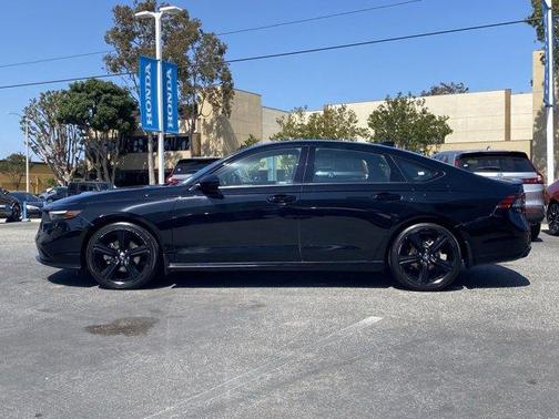2023 Honda Accord Hybrid Sport-L