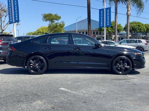 2023 Honda Accord Hybrid Sport-L