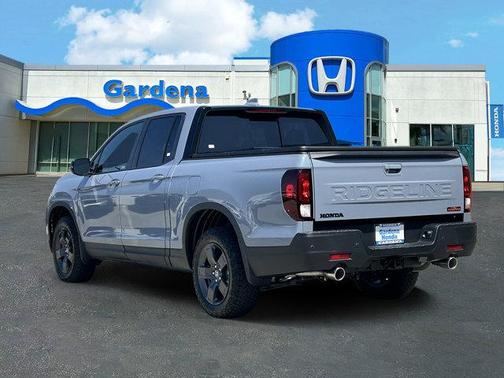 Sonic Gray Pearl 2026 Honda Ridgeline TrailSport